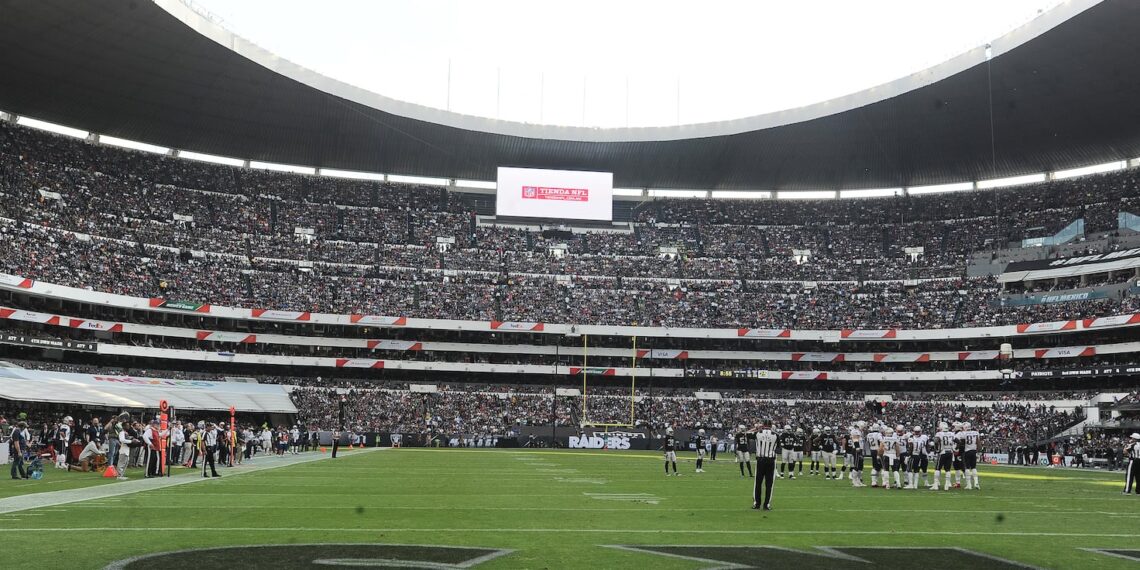 FIFA no tocará modificaciones que pidió NFL para el Azteca