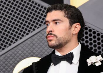 Los motivos por los cuales la NFL eligió a Bad Bunny