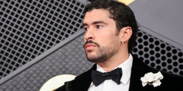 Los motivos por los cuales la NFL eligió a Bad Bunny