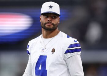 La imperdible reacción de Dak Prescott al aviso de Jerry Jones sobre jugar en México