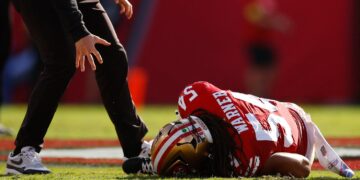 Fred Warner se une al hospital de los 49ers