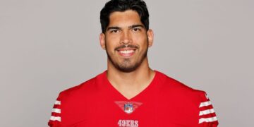 Isaac Alarcón al borde del final de su carrera en la NFL