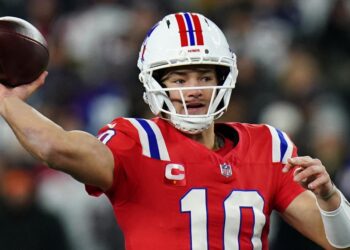 Los Patriots de Drake Maye, equipo de época tras solo 10 juegos